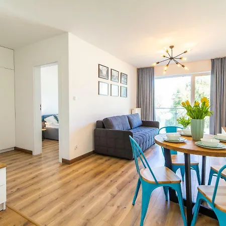 아파트 Nawigator W Kolobrzegu *