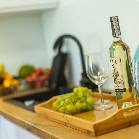 아파트 Nawigator W Kolobrzegu *